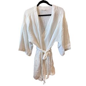 Soma Waffle Knit Robe Kimono Sleeve White Short‎ Pockets Tie Rayon Sz. L/XL Spa